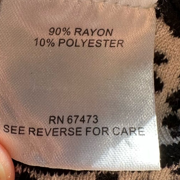 Taylor Fit & Flare Knit Sweater Dress Women’s Size L - Picture 8 of 8